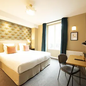 Hotel Des Batignolles París