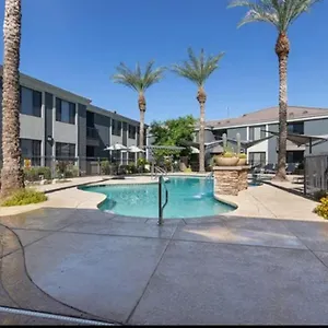 https://apt-modern-2br-oasis.hotelsofphoenix.com